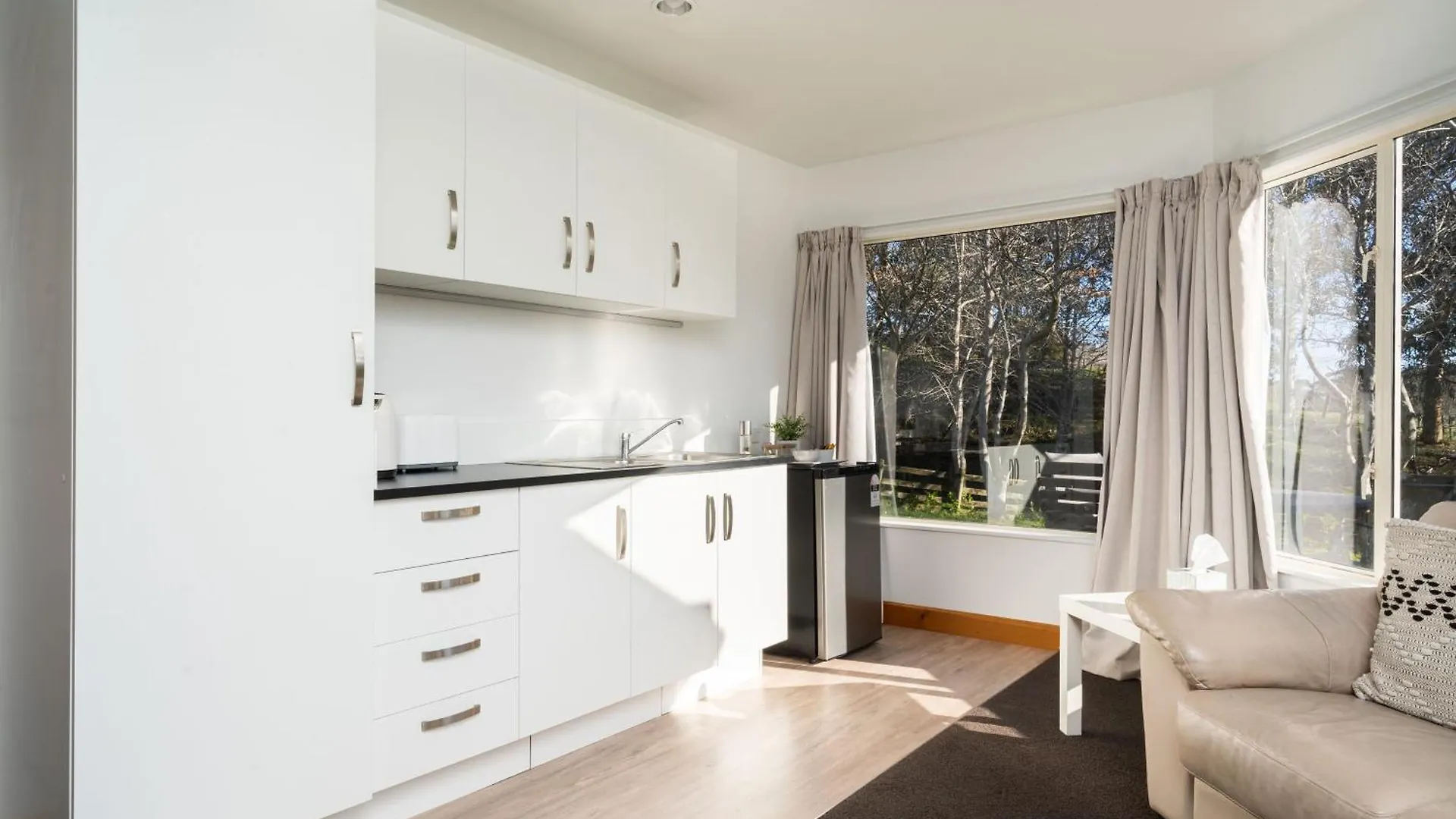 Country Apartment Paraparaumu New Zealand