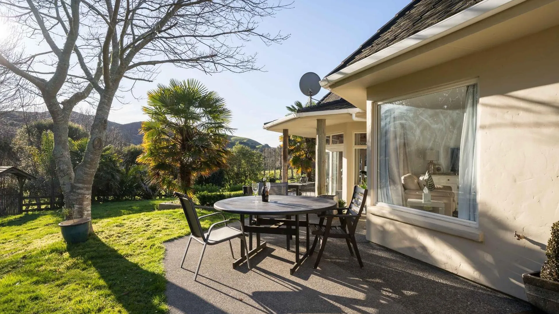 Country Apartment Paraparaumu